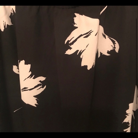 Off shoulder mini dress - Picture 2 of 2